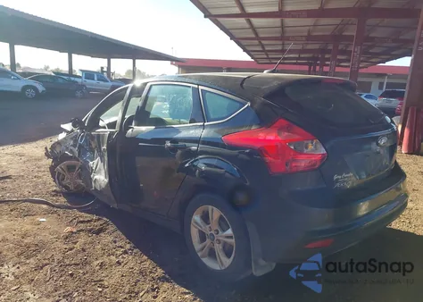 2014 Ford Focus Se из США, поврежденный, VIN 1FADP3K28EL452058